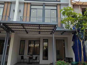 Rumah Baru 3 Lantai Banyak Bonus Di Kawasan Malibu ANZA HOME Paramount Gading Serpong Tangerang