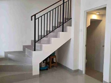 Rumah Baru 3 Lantai Banyak Bonus Di Kawasan Malibu ANZA HOME Paramount Gading Serpong Tangerang
