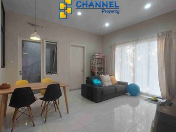 Di Jual Rumah Cluster 2 Lantai Hoek Summarecon Serpong, Ea