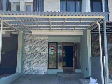 Rumah Murah 2 Lantai siap Huni di Citraland Northwest Lake, Sby Barat