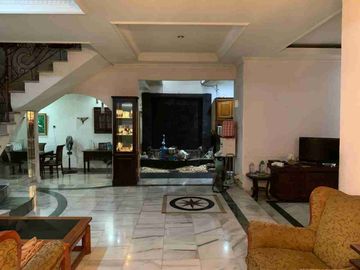 Dijual Rumah Besar Mewah Grand Galaxy City