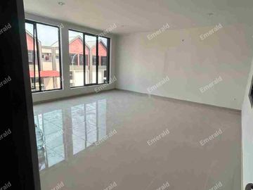 Pergudangan Modern 2 Lantai Bizpark PIK 2