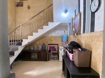 Rumah siap huni jambangan surabaya