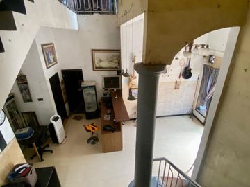 Rumah siap huni jambangan surabaya