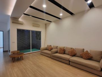 Rumah Semifurnish Siap Huni di Alam Sutera Dekat Akses Tol dan Mall