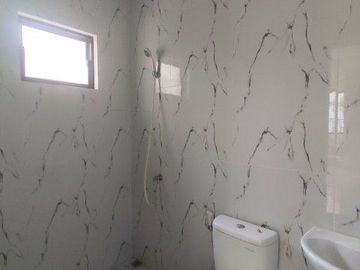 Rumah Hoek Tipe H (8x9) Double Decker Rapih di Lavon Tangerang 1KA0002H