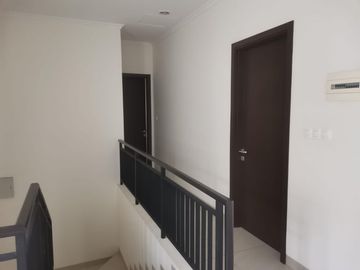DIJUAL CLUSTER BTARI SUMMARECON BANDUNG HARGA MURAH JARANG ADA