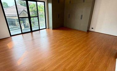 5-Bedroom House and Lot For Sale in Merville Park, Parañaque