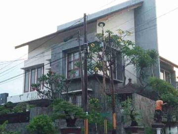 Rumah 2 lantai Mewah Dekat Bandara di Wologito Semarang Barat
