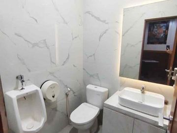 Ruko Boulevard Tekno BSD City ex Cafe dan Salon