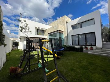 VENTA CASA LOMA DE GOLF $28,000,000