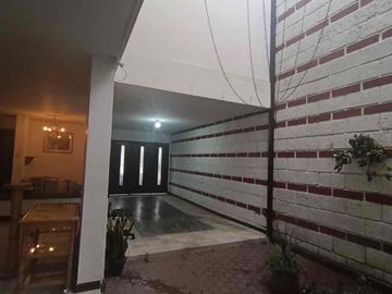 Venta Casa lote laureles sector Simón Bolívar   260m2 $2.000millones