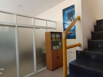Kantor 2 Lt Full Furnish Siap Pakai di Sayap BKR Pasirluyu