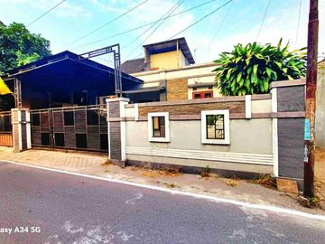 Rumah Bagus Full Furnish Strategis Solo Kota Dekat Mall Solo Square