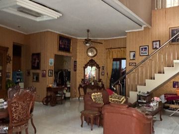 Dijual Rumah 2 Lantai di Summarecon Kelapa Gading – LT 261 m², Lokasi Strategis