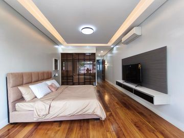 3 Storey Townhouse For Sale Near Quezon City Hall Located in Central Quezon City RAS