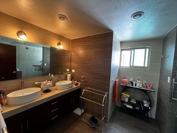 Casa en Venta en La Vista Country Club Precio de Oportunidad