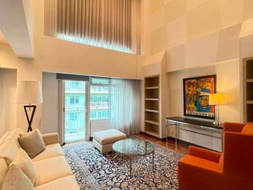 For Rent:3BR Loft type in One Serendra BGC for 300k per mos!