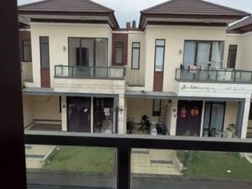 Rumah Modern 2 Lantai Area Cluster Exchanta Lavon 1 Tangerang
