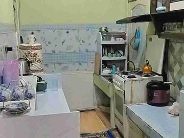 Rumah 2 lantai GKB Manyar Gresik