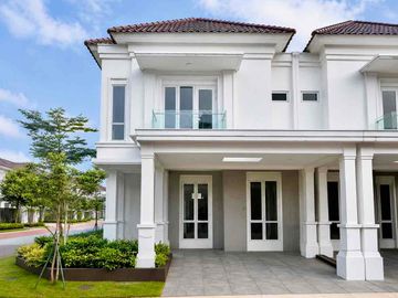 Rumah Hoek Baru Pasadena Grand Residence Gading Serpong LT180 Hadap Selatan Barat