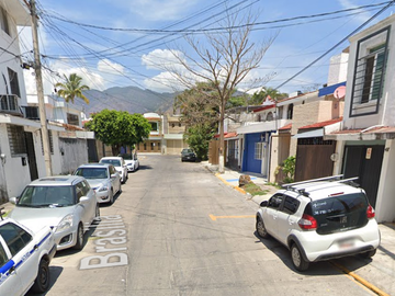 Casa en Tepic, Nayarit. ¡Súper precio!