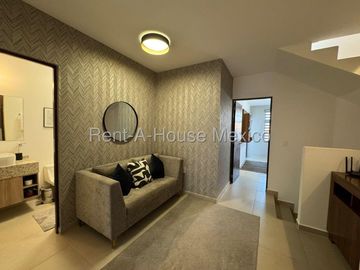 CASA VENTA ZIBATA, 3 RECAMARAS, 3 BAÑOS.