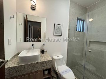 CASA VENTA ZIBATA, 3 RECAMARAS, 3 BAÑOS.