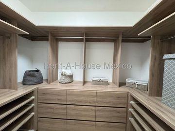 CASA VENTA ZIBATA, 3 RECAMARAS, 3 BAÑOS.