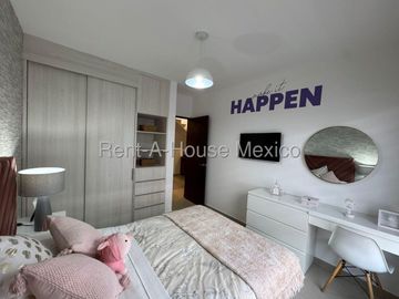 CASA VENTA ZIBATA, 3 RECAMARAS, 3 BAÑOS.