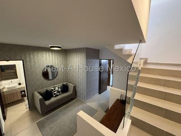 CASA VENTA ZIBATA, 3 RECAMARAS, 3 BAÑOS.