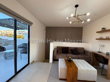 CASA VENTA ZIBATA, 3 RECAMARAS, 3 BAÑOS.
