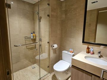 For Rent  Apartemen Holland Village 2 Type 4BR full furnished Cempaka Putih Jakarta Pusat