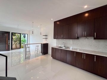 For Sale! Donya Faustina Village Tandang Sora QC Brandnew Townhouse -AJCQ