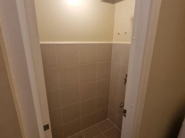 FOR SALE! 2BR Fully-furnished Low Rise Condo Unit at One Antonio, Sacred Heart cor. Dao St., San Antonio Village, Makati City