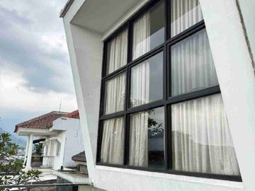 🏡✨ DIJUAL RUMAH MEWAH – SENTUL CITY ✨🏡