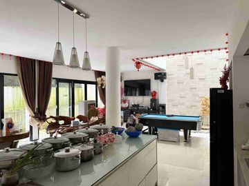 🏡✨ DIJUAL RUMAH MEWAH – SENTUL CITY ✨🏡