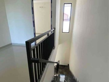 BARU GRESS‼️Rumah Rungkut Mapan Tengah
