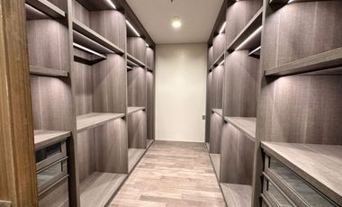 Sky Mansion in the Clouds: Bi-Level Penthouse with a Private Pool at The Viridian