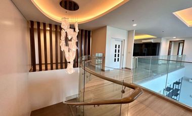 Sky Mansion in the Clouds: Bi-Level Penthouse with a Private Pool at The Viridian