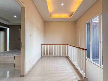 Rumah 2 Lantai Siap Huni Di Bintaro Sektor 6