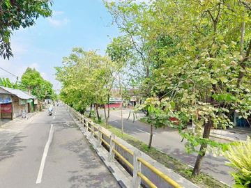 Tanah SHM 279m2 di Jl Batikan, Tahunan, Umbulharjo Dekat UTY, UST, UAD, FH UII, SMK Muh 3, Dekat Pandeyan, Jl Veteran, Jl Tamansiswa, Jl Mentri Supeno