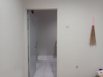 Jual rumah sektor 6 gading serpong kondisi baru rapi dan 2 tingkat
