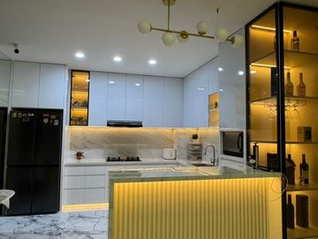 DIJUAL RUMAH SEMI FURNISH CAKEP LEONORA GADING SERPONG