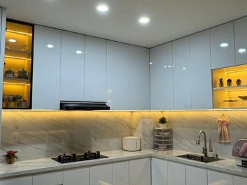 DIJUAL RUMAH SEMI FURNISH CAKEP LEONORA GADING SERPONG