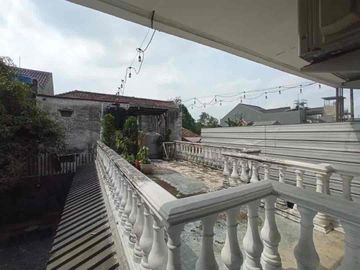 jual rumah caffe resto di Riau martadinata Bandung Kota harga nego