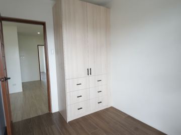 For Sale 3 Storey Modern Townhouse in Eastgate Ave Village Santa Ana, Taytay Rizal. KSA