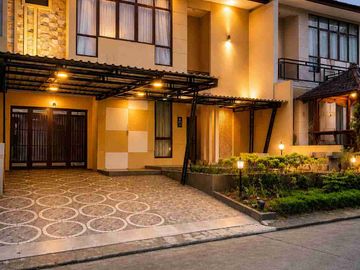 dijual cepat rumah di Sentul city siap huni