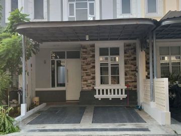 Rumah Siap Huni di La Seine JGC Cakung | Semi Furnished | Carport 2 Mobil