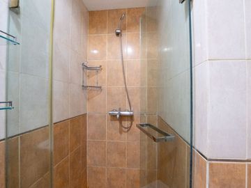Lokasi Dekat dengan Perkantoran! Apartemen Studio Tamansari Sudirman, Full Furnished, Sewa Murah, Lokasi Strategis Jakarta - SCBD, WTC , Benhil
